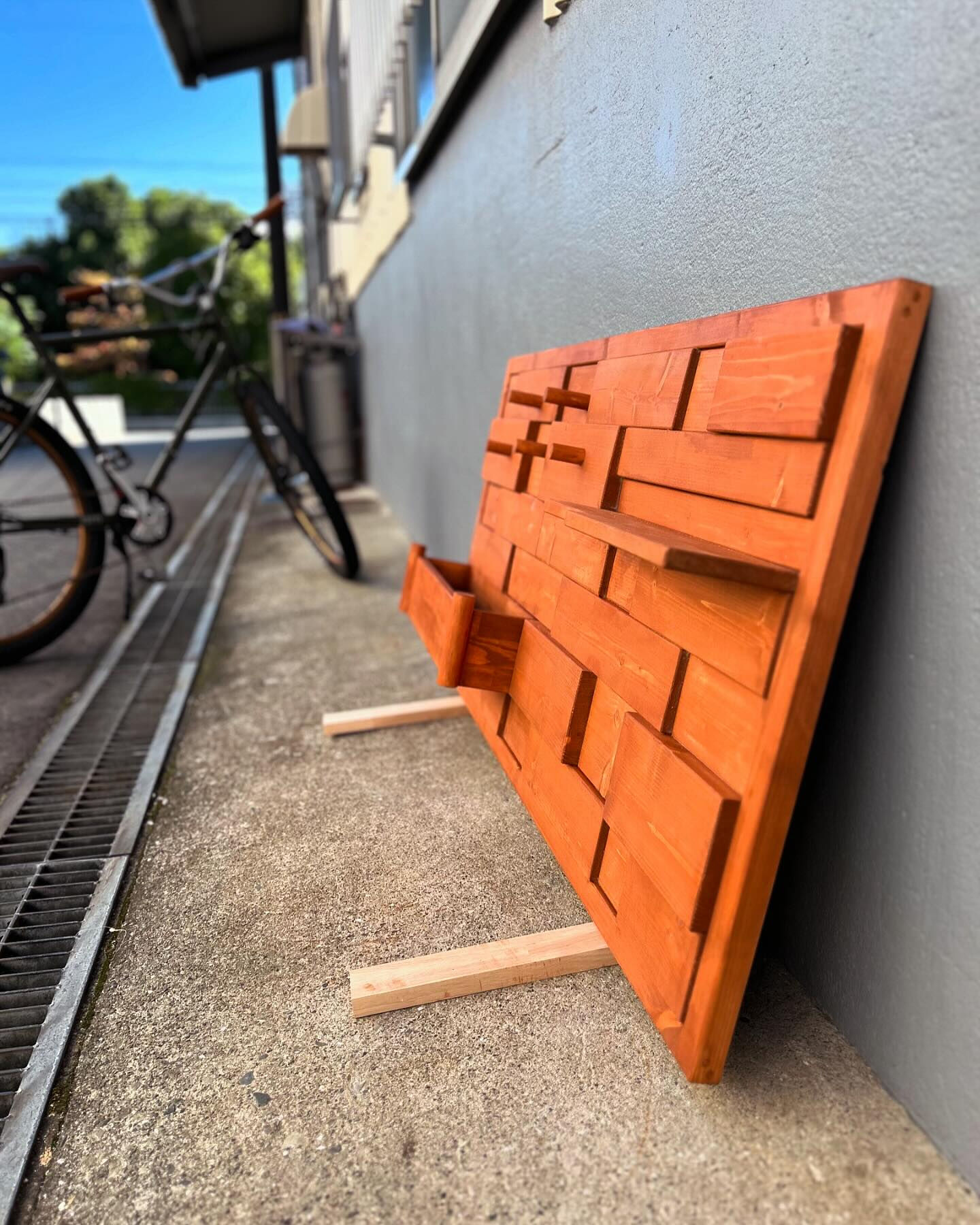 作業工程撮れたらと思ってたのに、制作に没頭してしまった…